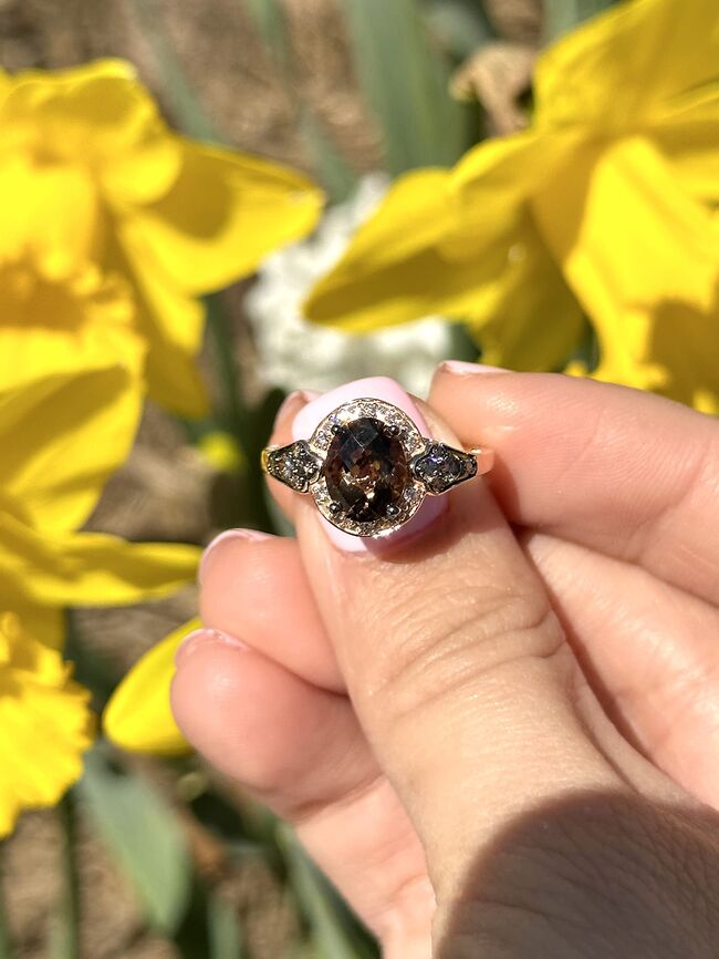 Le Vian Ring featuring Chocolate Quartz Chocolate Diamonds, Nude Diamonds set in 14K Rose Gold