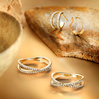 Le Vian Ring featuring Nude Diamonds set in 14K Yellow Gold